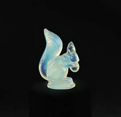 Vintage Sabino France Opalescent Crystal Art Glass Squirrel