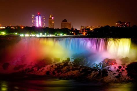 Niagara Falls At Night Illuminatino And Fireworks Tour From Usa Gray Line