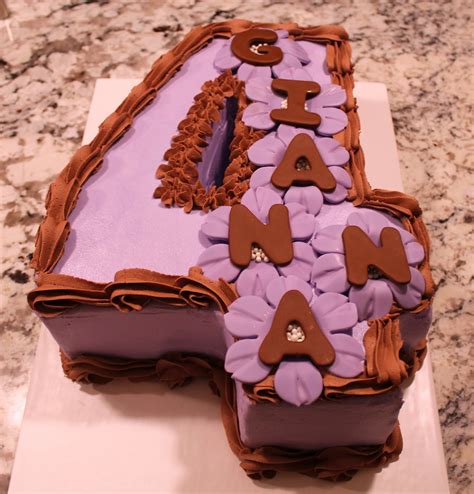 Creative Cakes by Lynn: Gianna's Number 4 Cake