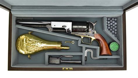 colt 3rd gen signatures series 1847 walker revolver in wooden case c15542