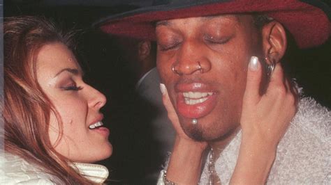 The Extremely Short Amount Of Time Dennis Rodman And Carmen Electra Were Actually Married