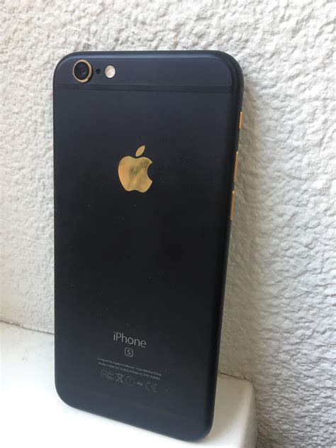 During calls i have to put the phone on speaker or use a headphone because the speaker is not working properly and the battery dies before. My custom Black/Gold iPhone 6s : iphone