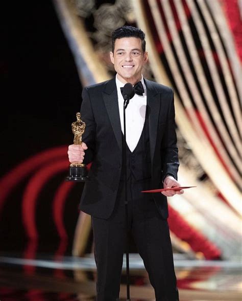 Tonight i'm drowning. (poem by hannah taylor; Pin by hannah tan on RAMI MALEK | Bohemian rhapsody ...
