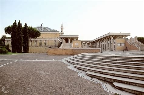 Autore di diverse opere di una certa notorietà, fra le quali la moschea di roma, realizzata in collaborazione con vittorio gigliotti e l'architetto sami mousawi, e la rifunzionalizzazione del borgo di calcata (nella valle del treja), ha operato anche nella ricerca storiografica di settore ed è critico d'arte. MY LIFE THROUGH LENS: The Mosque of Rome / Moschea di Roma ...