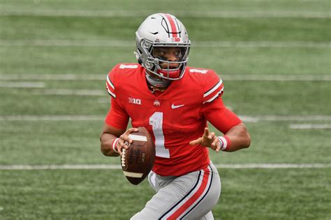 Justin skyler fields (born march 5, 1999) is an american football quarterback for the ohio state buckeyes. Justin Fields: Ohio State QB can seize spotlight vs. Penn ...