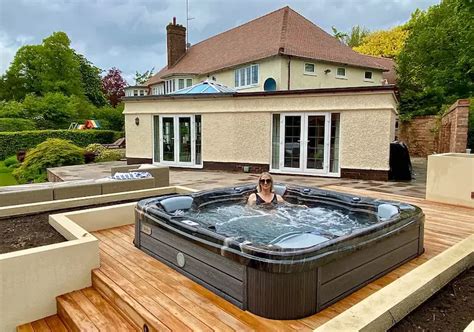 13 Hot Tub Deck Ideas Wellis Hot Tubs Swim Spas USA