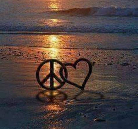 Sunset Love Beach Heart Peace Man ☮ Hippie Love Hippie Peace Hippie