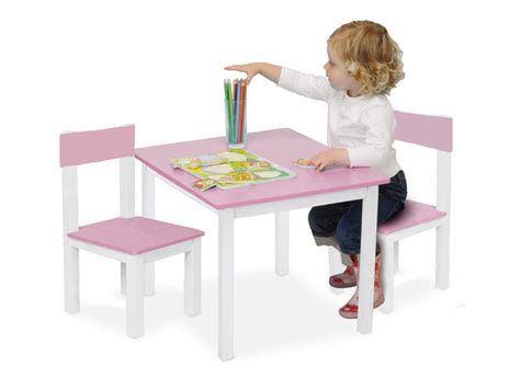 Für die hygienische reinigung von kinderstuhl und kindertisch unterstützen glatte, abwaschbare oberflächen die arbeit. Tisch & Stühle Kindersitzgruppe Kindertisch Kinderstühle ...