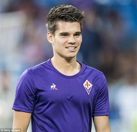 In the game fifa 19 his overall rating is 72. Famous footballing fathers and their sons around the world ...