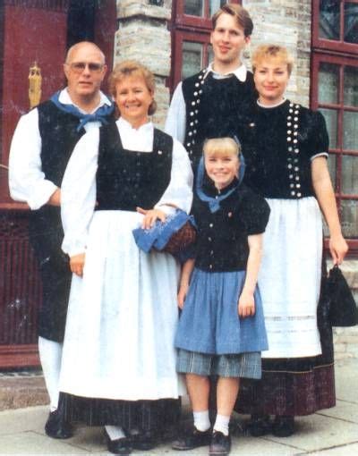Germany, comprising most of the historical duchy of holstein and the southern part of the main article: folkthings: Trachten from Ostholstein, Schleswig-Holstein ...