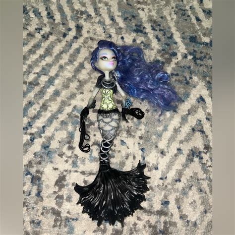 Monster High Toys Monster High Freaky Fusion Sirena Von Boo Doll