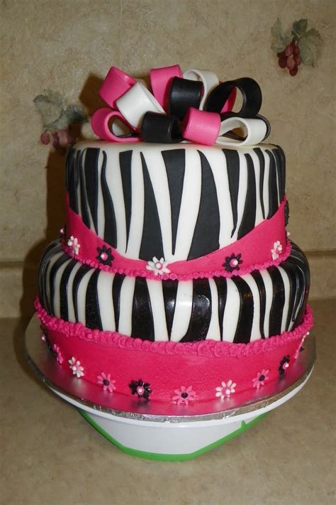Nightmare before christmas themed birthday cake this cake design was recreated from a photo that was requested i made a few changes but t. MAV Cakes: Girly Birthday Cakes (Teens)