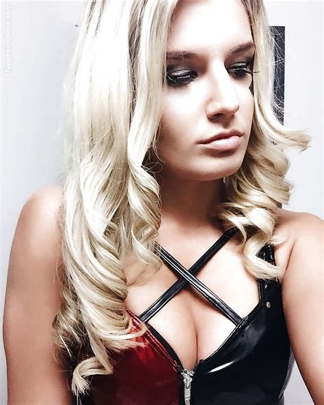 Free Toni Storm Nude Pictures Sexy