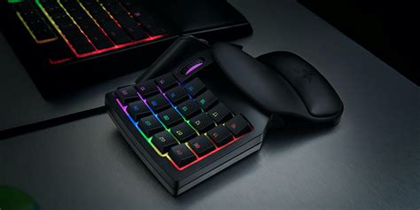 Razers Tartarus V2 Gaming Keypad Drops To 55 Save 30 More From