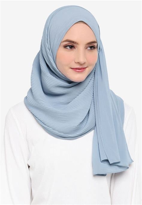 ️ 25 Tutorial Hijab Pashmina Satin Dengan Berbagai Gaya Langkung