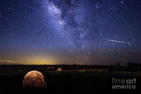 Shooting Star Across The Night Sky Photograph By Bee Creek
