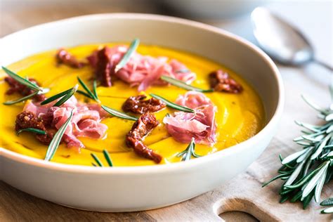 Zoete aardappel soep recept-Voedzaam Snel