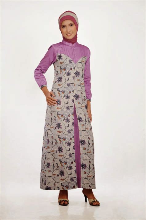 Bahkan banyak artis yang menjadi model sekaligus brand ambassador produk batik. Model baju gamis batik remaja trend 2015 | Gaya Masa Kini ...