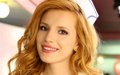 Bella Thorne Wallpapers Images Photos Pictures Backgrounds