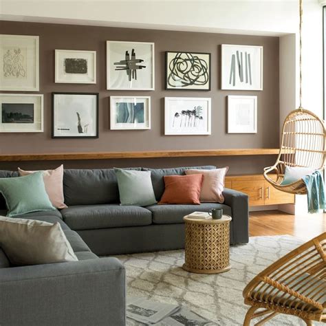According to the stylist and author of the book, color your style by david zyla, even if your wardrobe is filled with clothes of a variety of colors and shades queen elizabeth ii of great britain loves all colors equally and tries to wear each and every one of them. Colors That Go With Beige