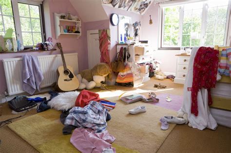 Girl Is Left Mortified After Her Father Finds This While Tidying Her