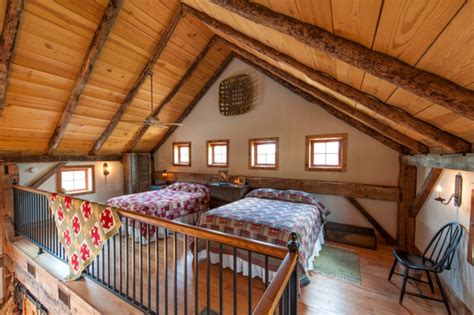 A Cabin Loft Creates Cozy And Creative E Log Connection