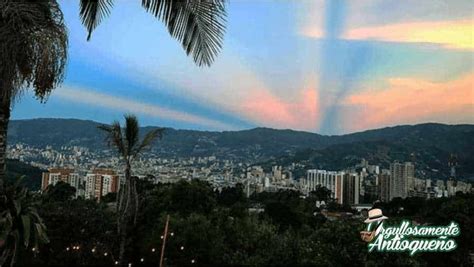 La Guía De Los Miradores De Medellín 16 Propuestas Para Conocer La