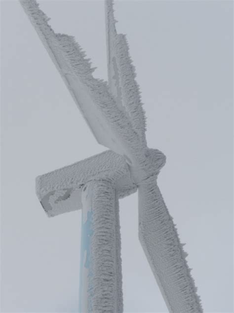 Americas Big Chill Wind Turbines Frozen Solid And Solar Panels
