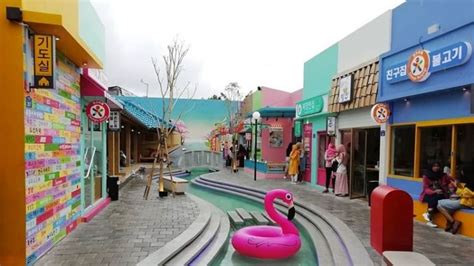 Jalan kayu the prata cafe. Menikmati Sensasi Jalan-jalan ke Korea di Chingu Cafe ...