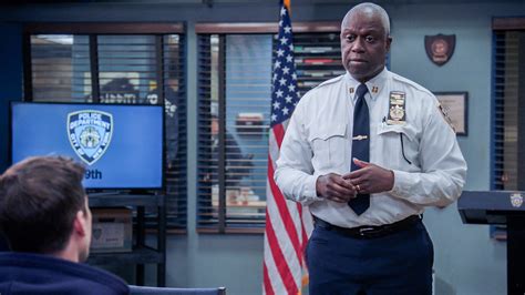 Watch Brooklyn Nine Nine Highlight Holt Really Knows How To Bury The