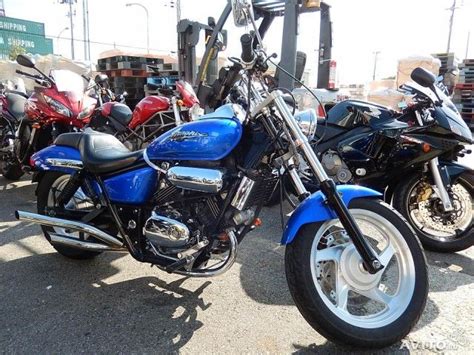 Custom motorcycle dream team builds sportster for charity. Honda Honda V-Twin Magna - Moto.ZombDrive.COM