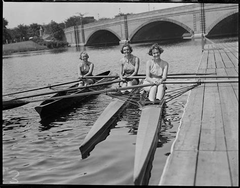 Woman Rowers On The Charles Rowing Photography Rowing Crew Rowing