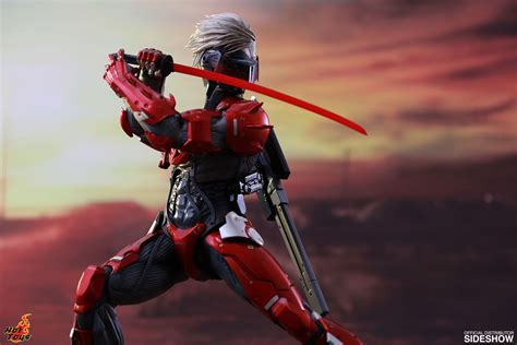 Metal Gear Raiden Inferno Armor Version Sixth Scale Figure