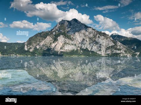 Traunsee Lake Mountains In Austria Stock Photo Alamy