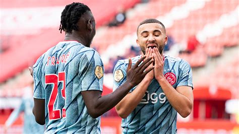 Last 10 confrontations with utrecht. Verslag | Ajax wint ruim op bezoek bij FC Utrecht