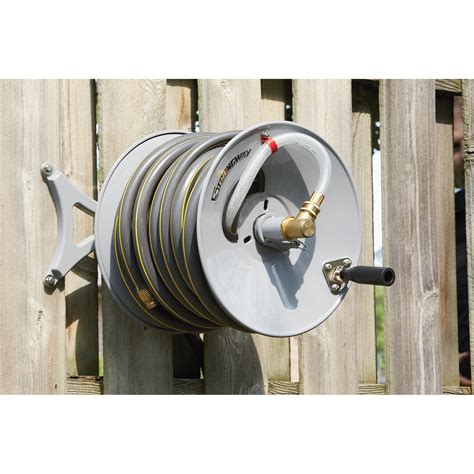 Strongway Wall Mount Garden Hose Reel Holds 150ft X 58in Hose