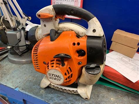 In this video, we show you how to properly and safely start your stihl blower that have the simplified starting procedure. Rent Stihl bg86c 2 stroke leaf blower in Haverhill (rent for £15.00 / day, £75.00 / week, £250 ...