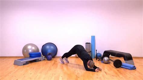Dolphin Plank Dynamic Or Isometric Core Training Youtube