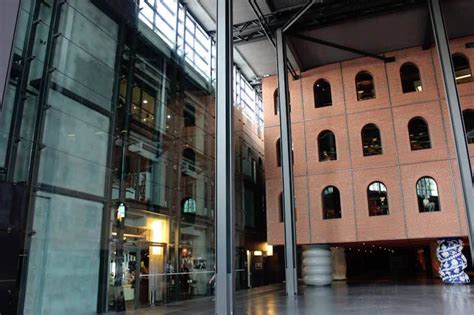 Alhondiga Bilbao By Philippe Starck Bilbao 8 Architectural Reasons