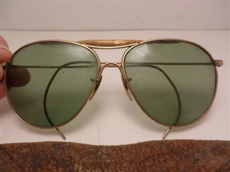 Vintage American Optical Aviators In Original Leather Case Gold Tone Sunglasses