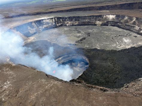 Ken H Rubin On Twitter View Of Halemaumau Crateroverlook Crater Lava