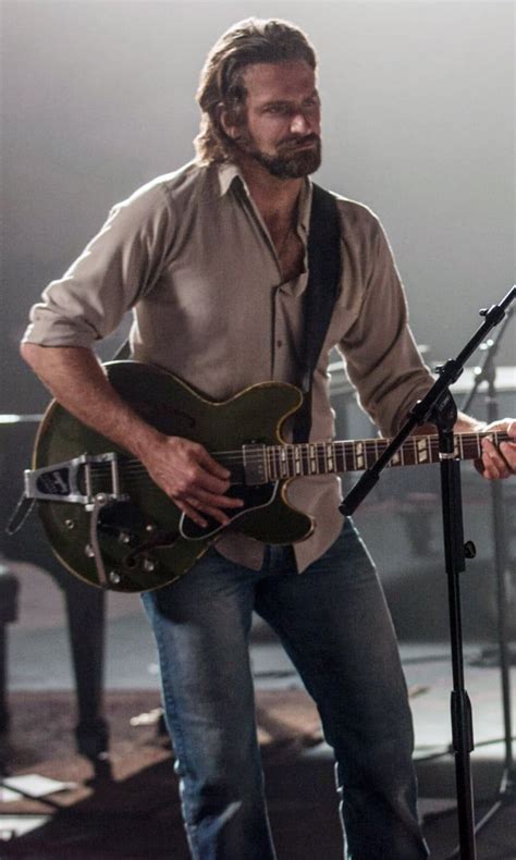 Stacy Fleming Viral Bradley Cooper A Star Is Born Guitare