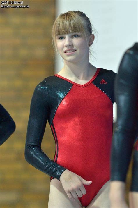 bundesliga 2011 2 wettkampf sporty girls sportmädchen badeanzug mädchen