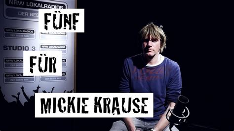 Im januar 2019 kam es zu einem einmaligen vorfall, den mickie krause sicherlich nicht so schnell vergessen wird. Fünf für Mickie Krause - das Interview ohne Fragen - YouTube