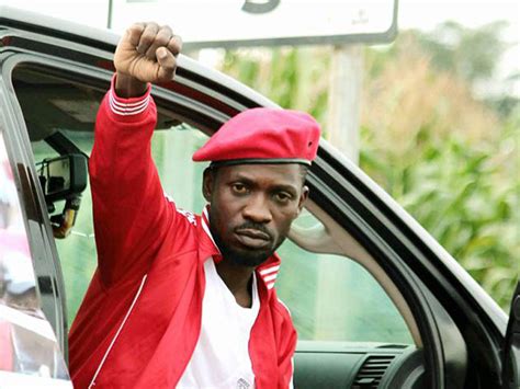 After clashes between ruling party and opposition supporters on the 14th of august, bobi wine was arrested and thrown in jail. Bobi Wine aanza kampeni za kumng'oa Museveni | Mtanzania