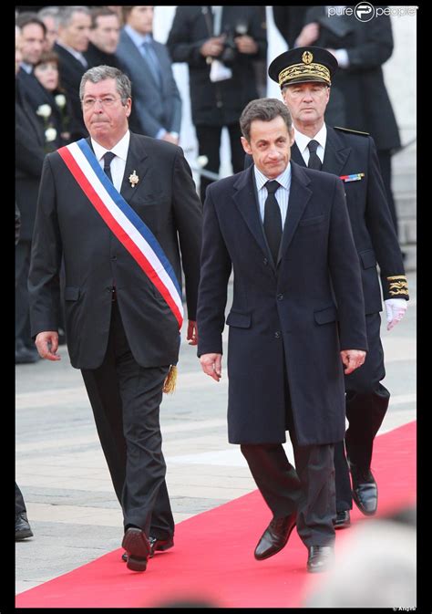 L'actualité 100% people en continu ! Patrick Balkany et Nicolas sarkozy lors des obsèques de la ...
