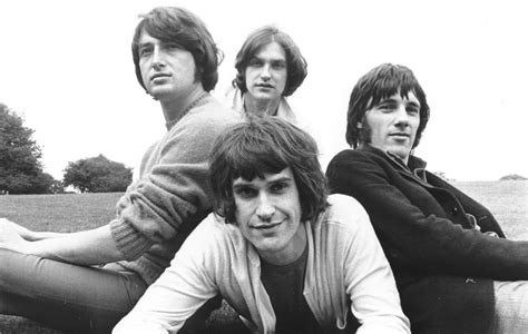 Listen To The Kinks Previously Unreleased Track 1968s Time Song Nme