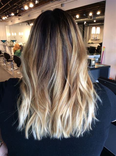 Ombré Balayage With Dark Brown Root Warm Blonde Balayage Hair Color