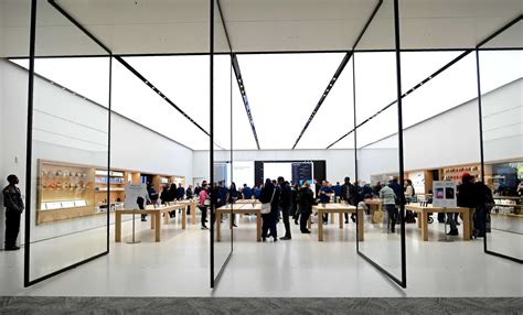 May 07, 2020 · covid update: Apple opens newest Connecticut store at SoNo Collection in ...