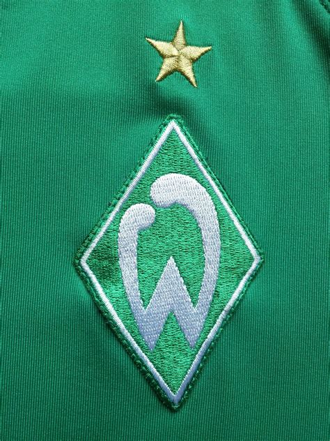 Am samstag empfängt der fc schalke 04 den sv werder bremen zum krisenduell. Werder Bremen Home football shirt 2007 - 2009. Added on ...